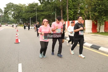 Runner Photo 4266293