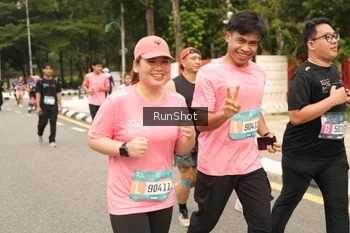 Runner Photo 4266294
