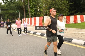 Runner Photo 4266307