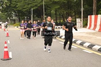 Runner Photo 4266339