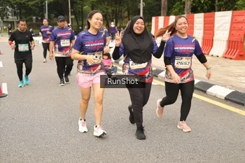 Runner Photo 4266390