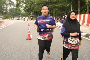 Runner Photo 4266420