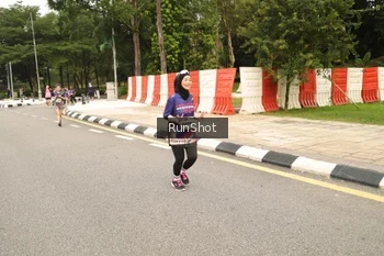 Runner Photo 4266430