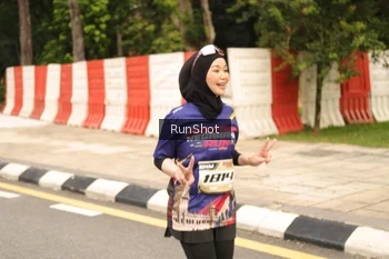 Runner Photo 4266437