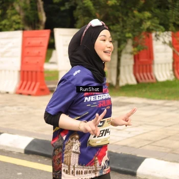 Runner Photo 4266442