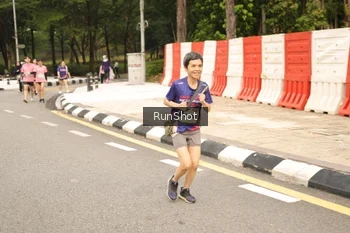 Runner Photo 4266452