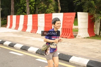 Runner Photo 4266454