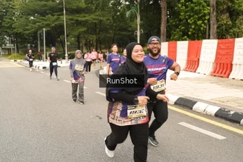 Runner Photo 4266490