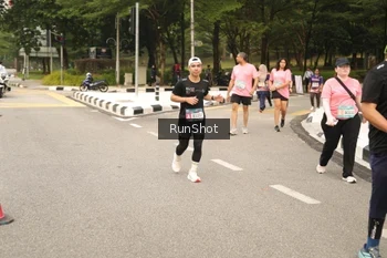 Runner Photo 4266520