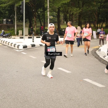 Runner Photo 4266522