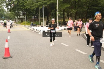 Runner Photo 4266527