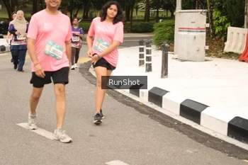 Runner Photo 4266544