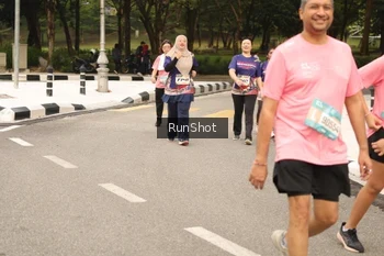 Runner Photo 4266550