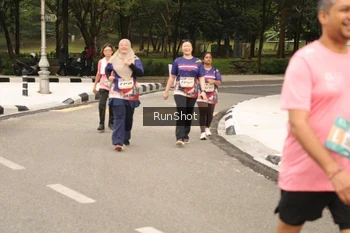 Runner Photo 4266558