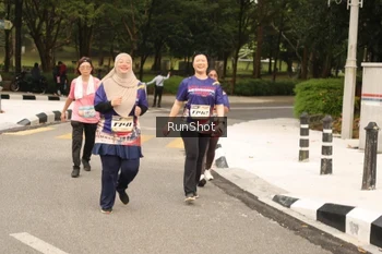 Runner Photo 4266566
