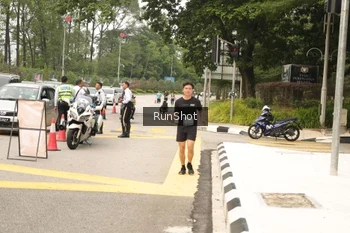 Runner Photo 4266574