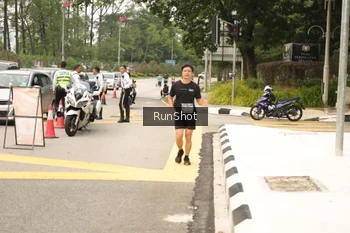 Runner Photo 4266579