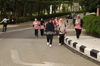 Runner Photo 4266595