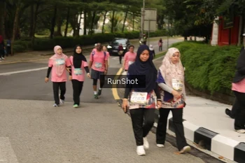 Runner Photo 4266597