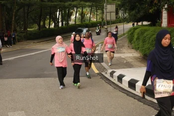 Runner Photo 4266609