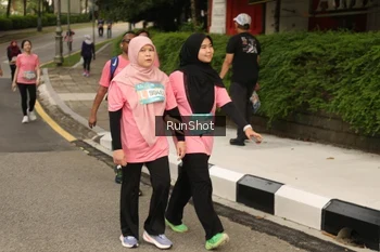Runner Photo 4266612