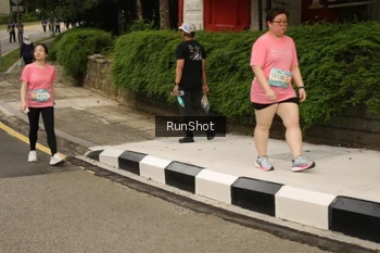 Runner Photo 4266622