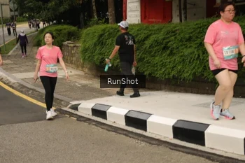 Runner Photo 4266625
