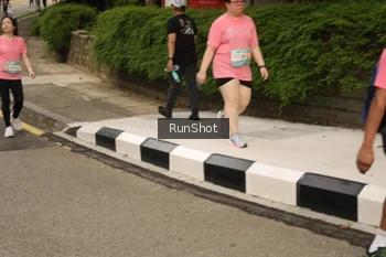 Runner Photo 4266630