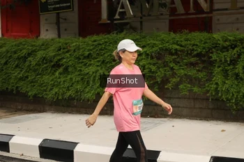 Runner Photo 4266636