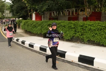 Runner Photo 4266643