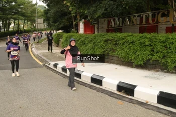 Runner Photo 4266651