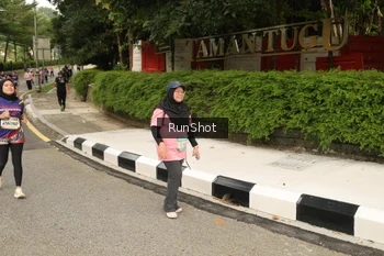 Runner Photo 4266656
