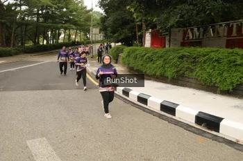 Runner Photo 4266668
