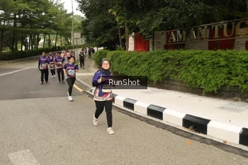 Runner Photo 4266669