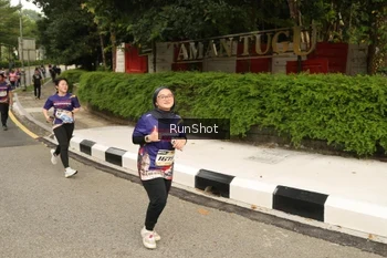 Runner Photo 4266678