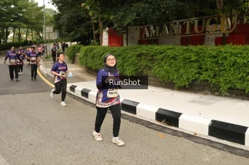 Runner Photo 4266683