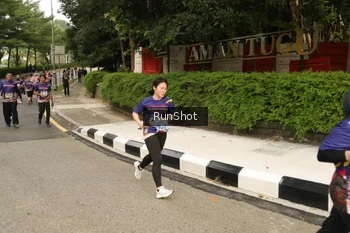 Runner Photo 4266690