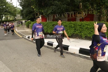 Runner Photo 4266720
