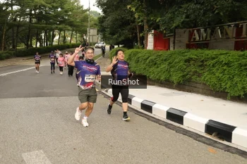 Runner Photo 4266743