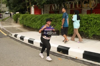 Runner Photo 4266758