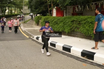 Runner Photo 4266781