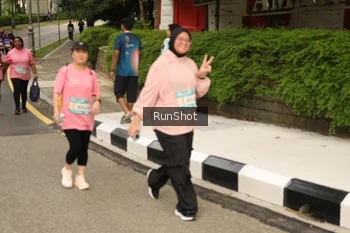 Runner Photo 4266793