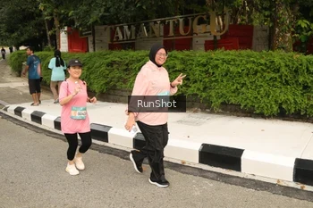 Runner Photo 4266803