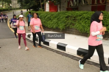 Runner Photo 4266835