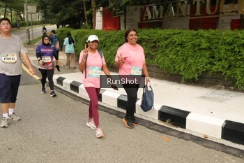 Runner Photo 4266847