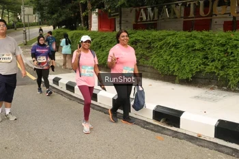Runner Photo 4266848