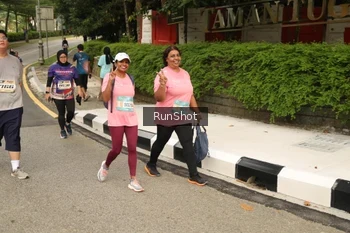 Runner Photo 4266856
