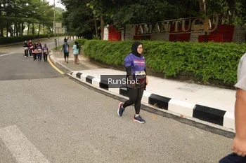 Runner Photo 4266864