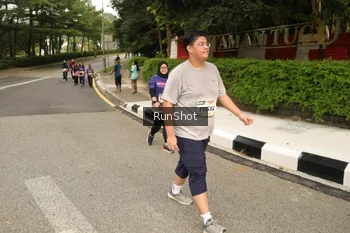 Runner Photo 4266871