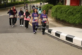Runner Photo 4266872